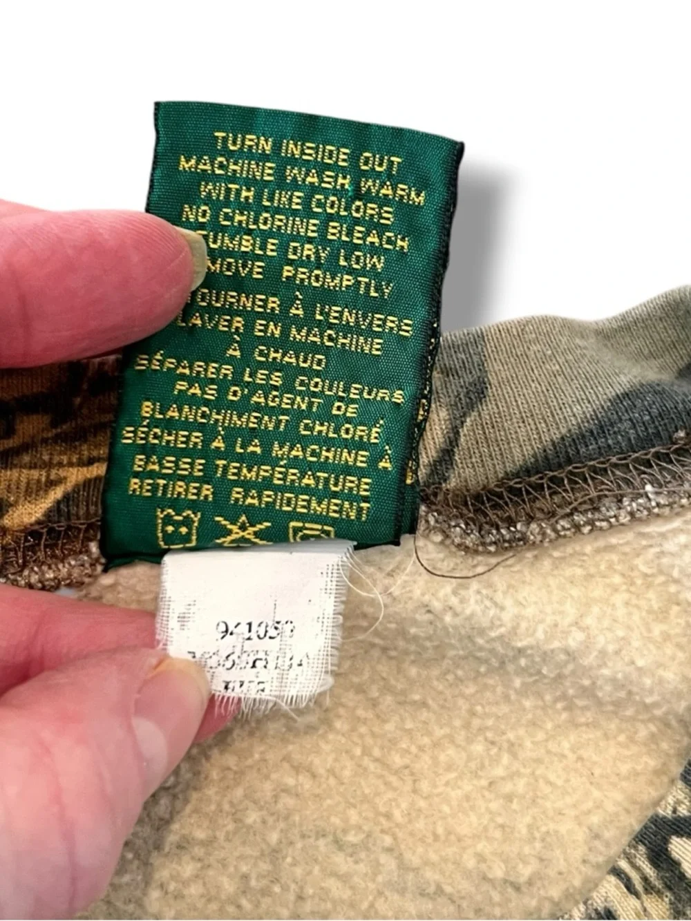 VTG Cabela’s Camo Seclusion 3D T-Shirt Youth Tag XL Y2K Crew Neck Sweatshirt C-3 - Picture 5 of 8